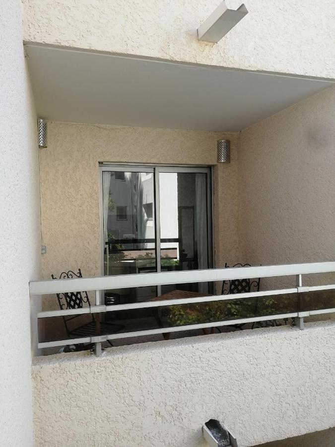 Studio Climatise Dans Residence Avec Piscine Et Tennis Hyères Eksteriør billede