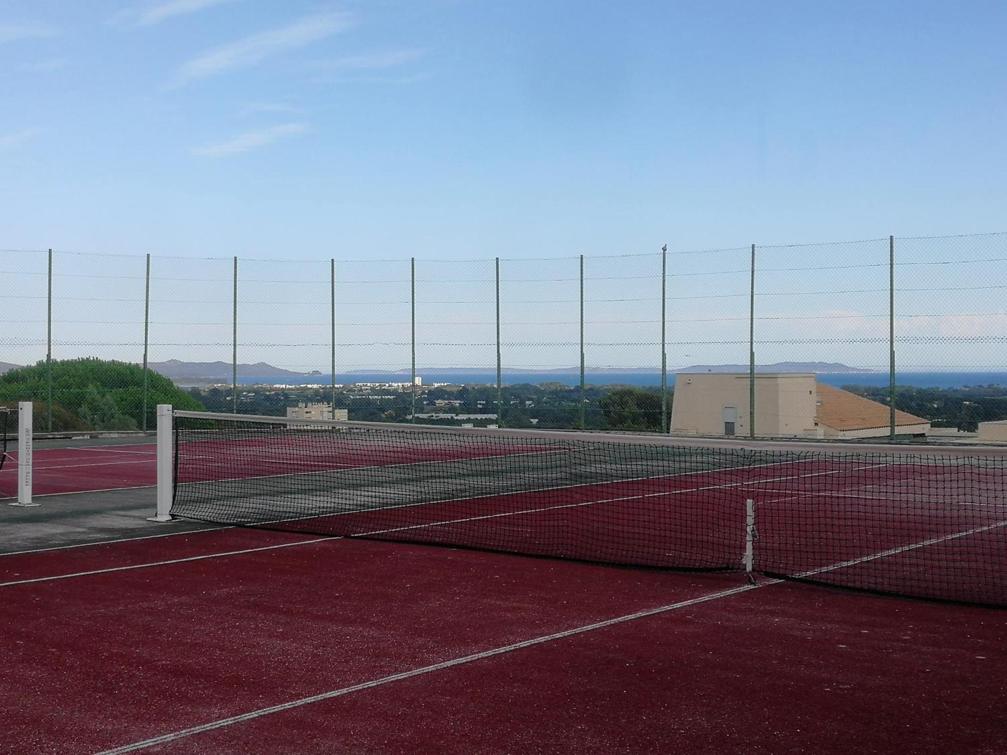 Studio Climatise Dans Residence Avec Piscine Et Tennis Hyères Eksteriør billede