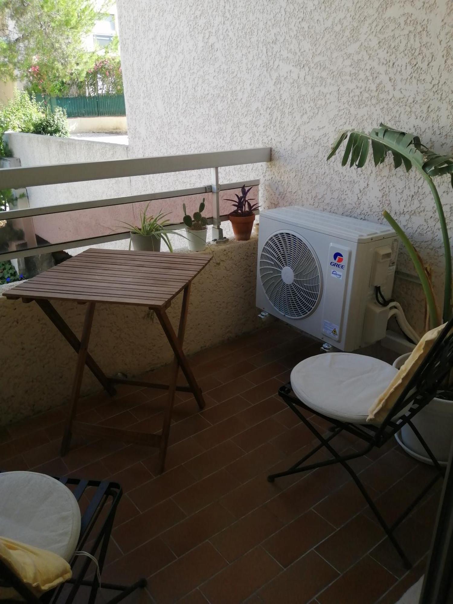 Studio Climatise Dans Residence Avec Piscine Et Tennis Hyères Eksteriør billede
